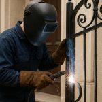 جوشکاری سیار ساخت درب آهنی